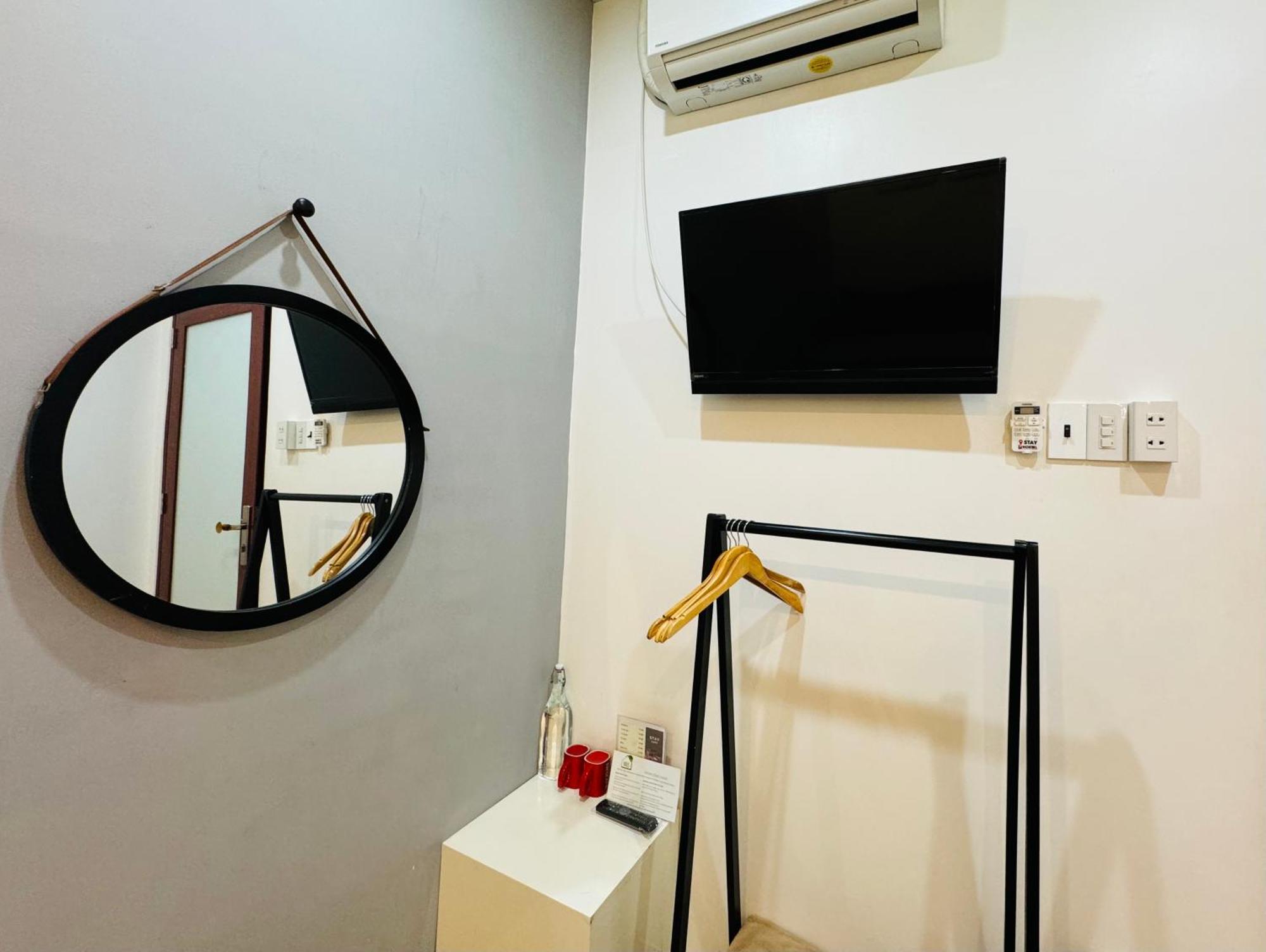 Stay Hostel - 300M From The Ferry ラックザー エクステリア 写真