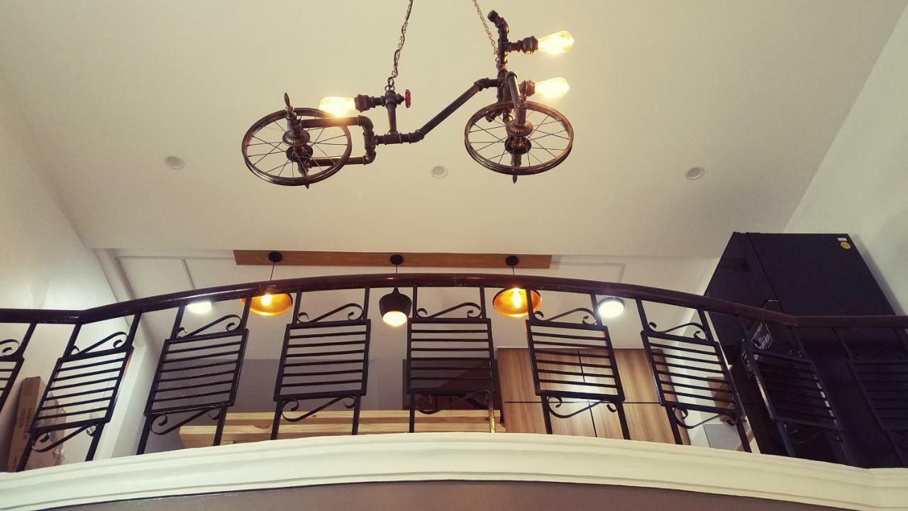 Stay Hostel - 300M From The Ferry ラックザー エクステリア 写真
