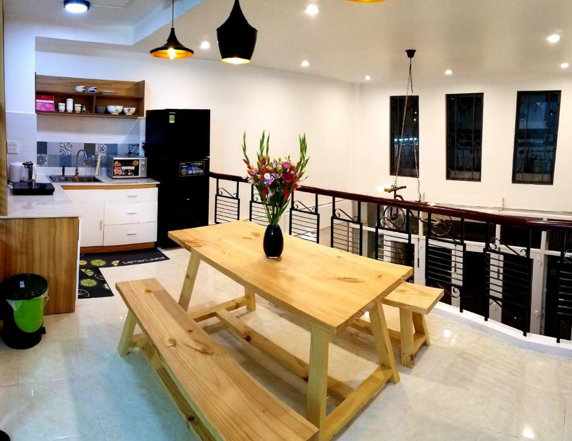 Stay Hostel - 300M From The Ferry ラックザー エクステリア 写真